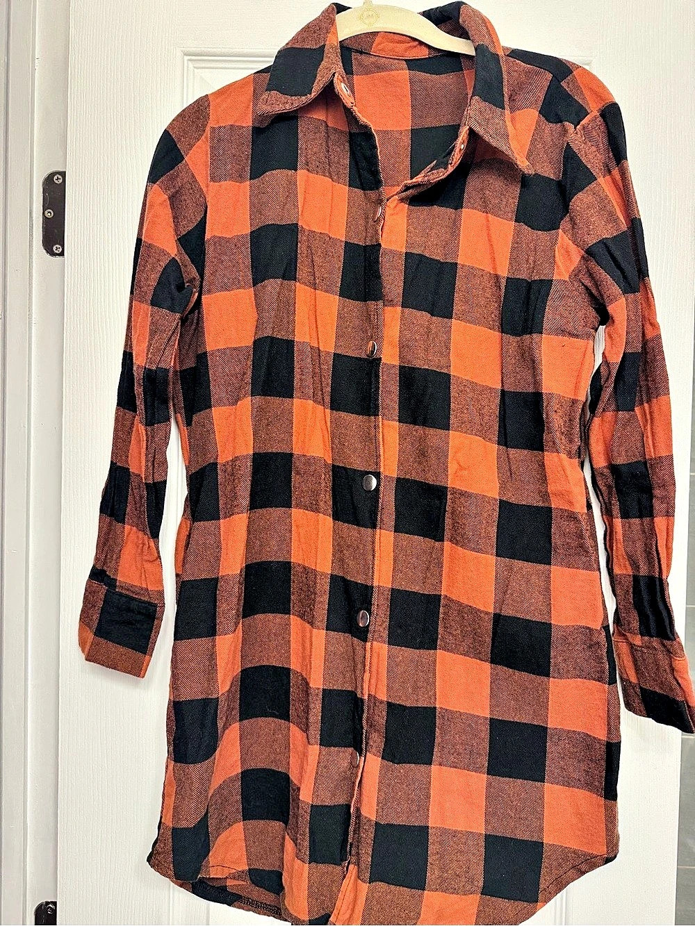 Plaid Button Down Shirt in Orange & Black Like New